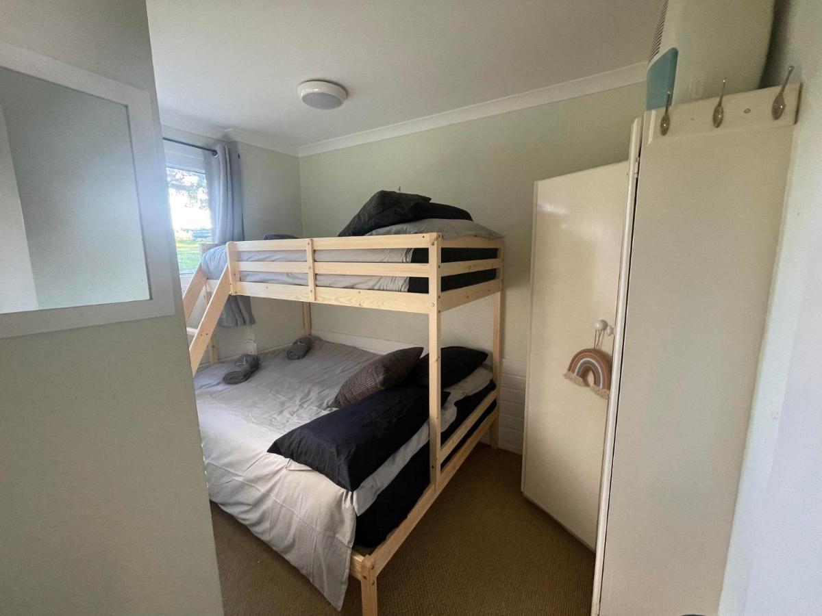 2 Bedroom Holiday Chalet Near Bude Kilkhampton エクステリア 写真